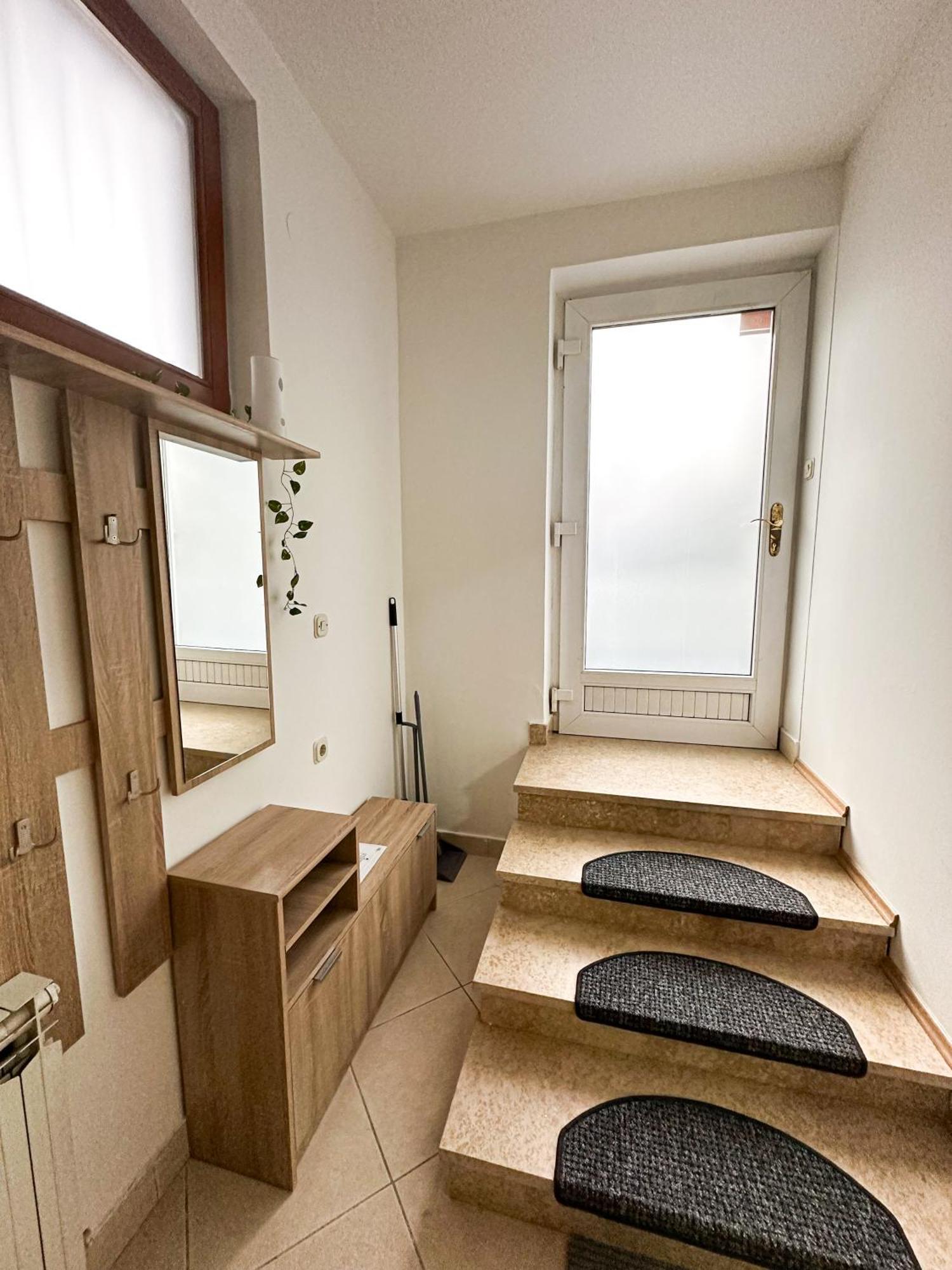 Studio Lana-Near The City Center With Parking Apartment Загреб Екстериор снимка