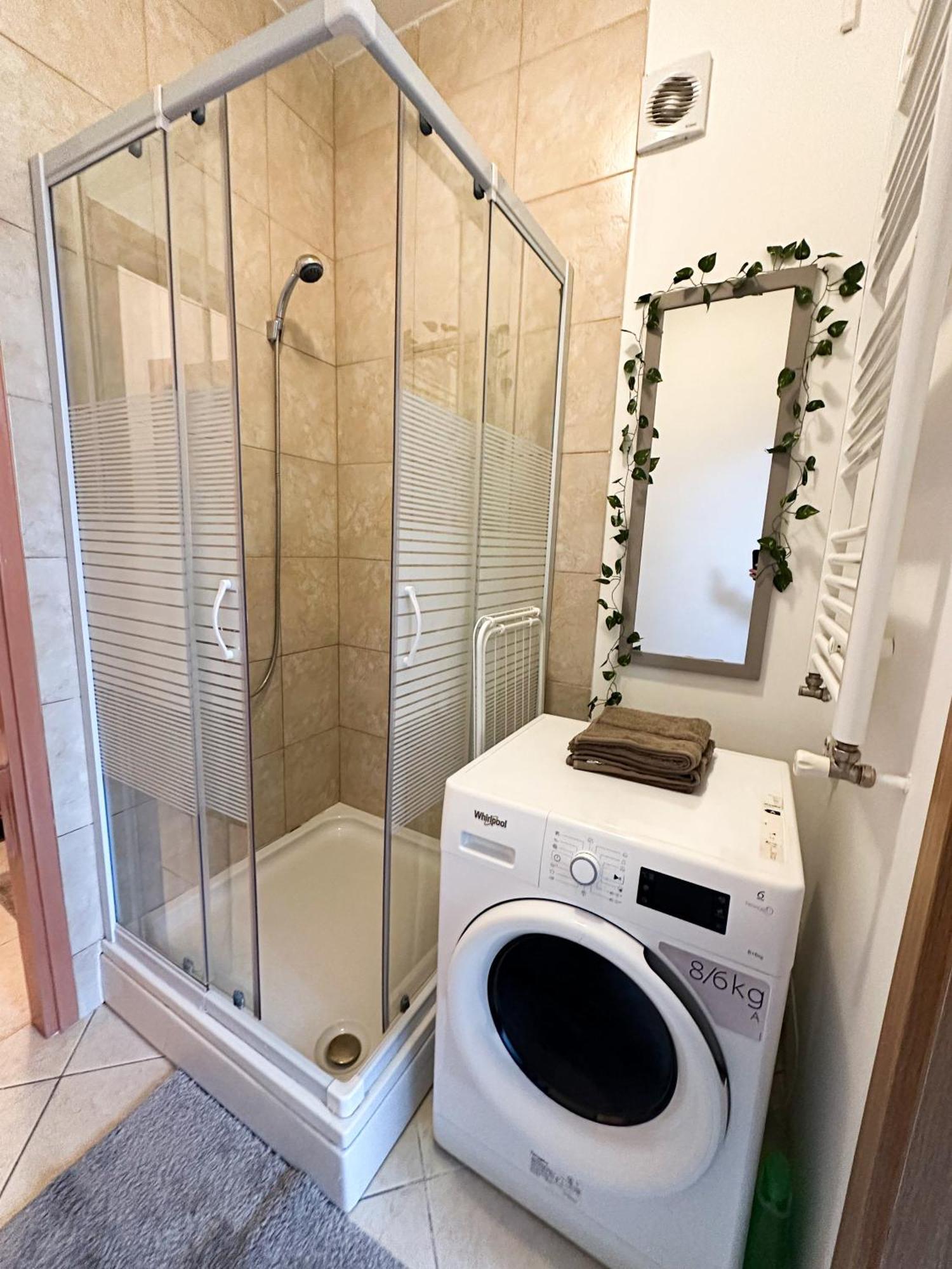 Studio Lana-Near The City Center With Parking Apartment Загреб Екстериор снимка